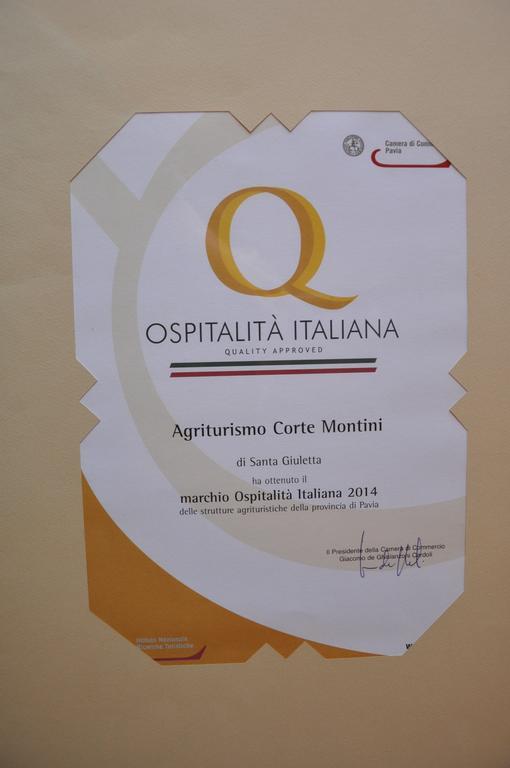 Вілла Agriturismo Corte Montini Santa Giuletta Екстер'єр фото