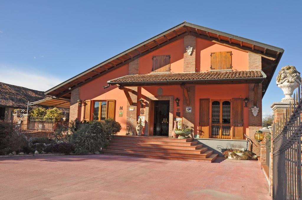 Вілла Agriturismo Corte Montini Santa Giuletta Екстер'єр фото