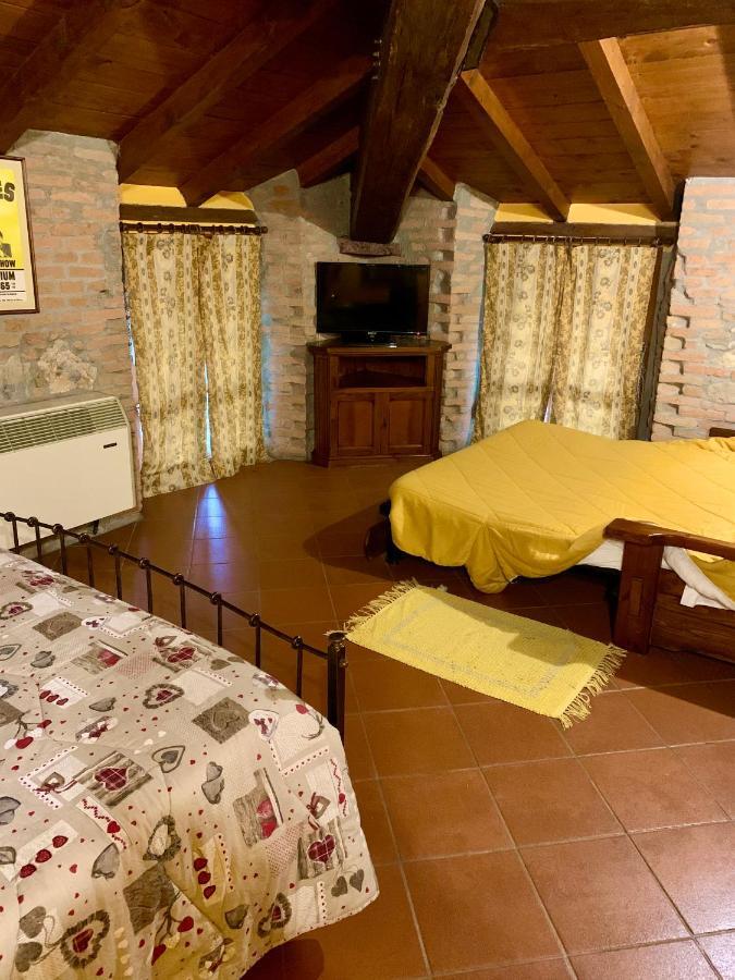 Вілла Agriturismo Corte Montini Santa Giuletta Екстер'єр фото
