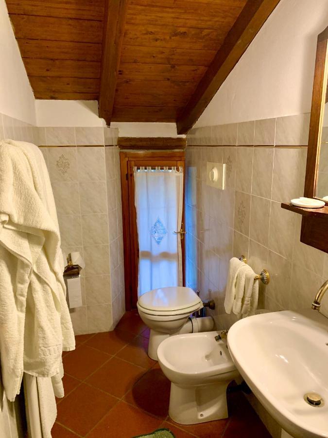 Вілла Agriturismo Corte Montini Santa Giuletta Екстер'єр фото